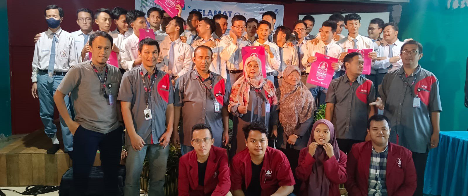 Profil Dosen D Teknik Telekomunikasi Kampus Jakarta